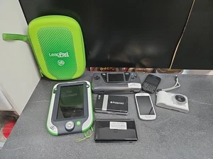 Joblot Of Faulty/ Untested Consoles Handheld, Game Gear, Ds, Cameras SEE PHOTOS - Foto 1 di 13