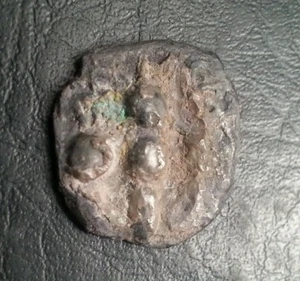 7TH CENTURY HEPTHALITE HUNNIC AR DAMA KANDABIL "HA-GU" RARE 0.99 GRAM 15.7 MM - Picture 1 of 3