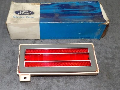 1973 1974 Ford Custom Galaxie 500 LTD 73-76 Wagon NOS RH REAR MARKER LAMP ASSEM - Image 1 of 3