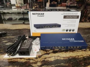 NetGear ProSafe (FS108P) 8-Ports External Switch (YTP023758) - Picture 1 of 5