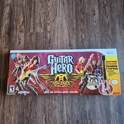 Pacchetto Nintendo Wii Guitar Hero Aerosmith con gioco NUOVO - Immagine 1 di 4
