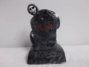 LAVA Sculpted Grim Reaper RIP Tombstone Halloween Unburned Candle - Picture 1 of 9