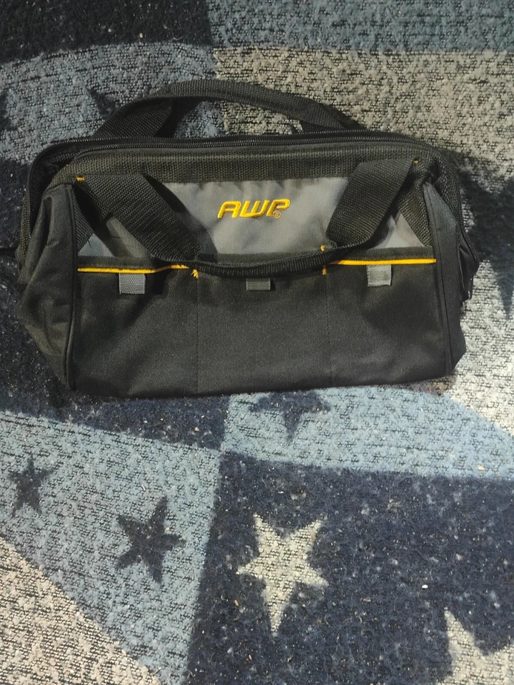 AWP 15in tool bag 3 exterior pockets - Image 1 of 4