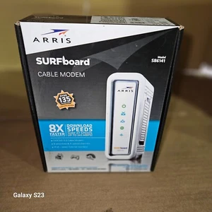 Motorola SURFboard SB6141 (581902-022-00) 351.23 Mbps NEW In Original Box - Zdjęcie 1 z 2