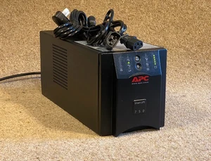 APC SUA750i Tower 750VA UPS with New Batteries Installed and 12M RTB Warranty - Picture 1 of 9