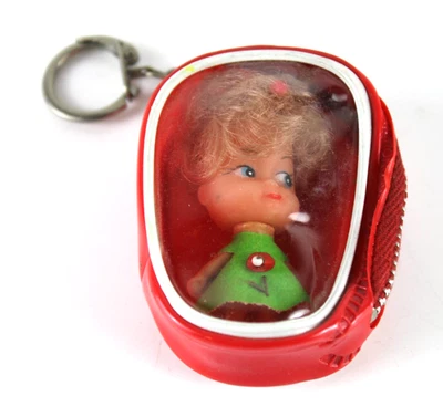 Portachiavi Liddle Kiddle Bambola Miniatura in Celluloide 5,5cm VINTAGE custodia - Immagine 1 di 4
