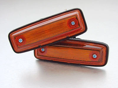 79-83 Toyota Hilux RN30 RN40 LN30 LN40 mark3 par de luces marcadoras laterales NUEVO Foto 1 de 3