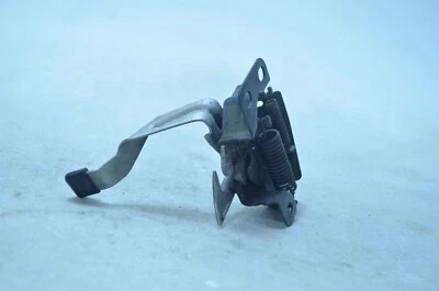 05-10 HONDA ODYSSEY FRONT HOOD LOCK LATCH CATCH OEM - Image 1 of 4