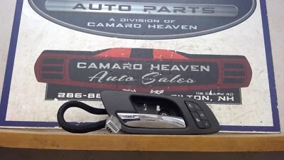 Manija de puerta interior delantera izquierda GMC SIERRA 1500 SLT 08 09 10 11 12 13 NEGRA Foto 1 de 4