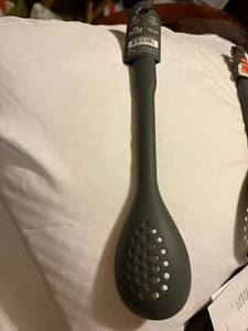Oxo Cooking Spoon Silicone Slotted Heat Resistant Dishwasher Safe SOLID AND NWT - Picture 1 of 3