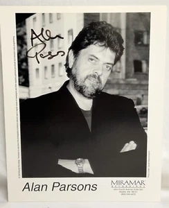 Imagen firmada por Alan Parsons músico ingeniero de audio en blanco y negro 8x10 - Imagen 1 de 2