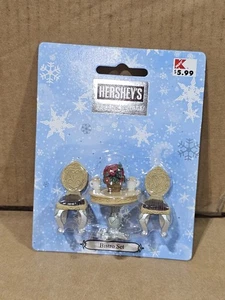 Hershey's Bistro Set Weihnachten Feriendorf oder Puppenhaus Figuren - Bild 1 von 6