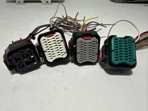 2005 Dodge Caravan BCM Body Control Module + Plug P04692156AA OEM - Foto 1 di 10