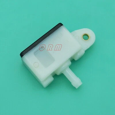 Rear Brake Master Cylinder Cup Reservoir For KAWASAKI Super Sherpa KL250 2000-10 - Image 1 of 4