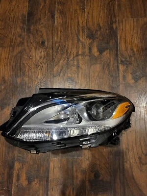 Faro halógeno izquierdo del conductor Mercedes Benz Clase GLE 2016-2019 1668202159 Foto 1 de 4