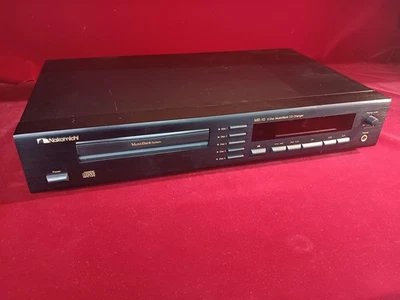 Trocador de CD Nakamichi MB-10 - Imagem 1 de 2