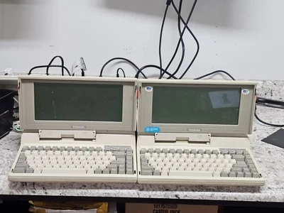 2 винтажных системных блока ноутбука Toshiba T1100 Plus PA7042U — 1 включается — чистый - Изображение 1 из 4