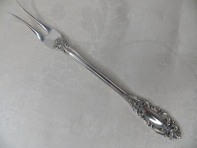 TOWLE GRAND DUCHESS STERLING SILVER PICKLE FORK 6 1/8" NO MONOGRAM - Image 1 of 4