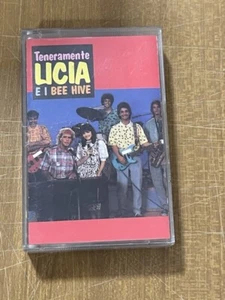 musicassetta teneramente licia kiss me licia e i bee hive perfetta - Foto 1 di 4