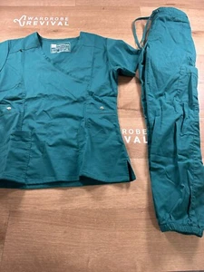 Medgear Women's Scrub Set - Zip Pocket Top & Knit Rib Cuff Jogger Pants Sz XS - Picture 1 of 11