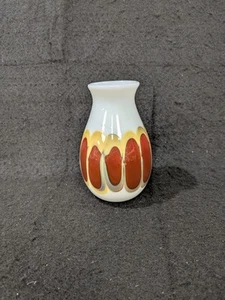 Robert Levin 1976 Art Glass Bud Vase 4 7/8" Red & White - Picture 1 of 8