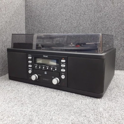 TEAC LP-R450 CD Recorder Turntable Cassette Player Radio Used - Image 1 of 4