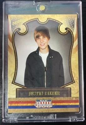 Panini Americana 2011 prueba de oro radiocontrol Justin Bieber #/50 Foto 1 de 3