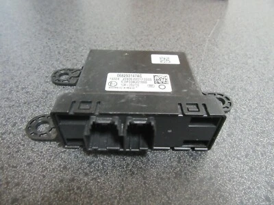 NEW CHRYSLER CHASSIS CONTROL UNIT (PN 068293147AC) Foto 1 de 2
