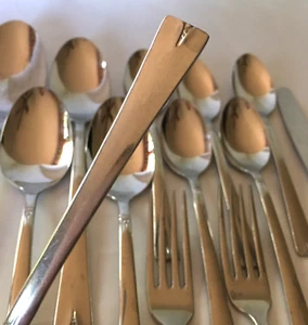 13 Pieces Grypsholm WM. Rogers Mfg Stainless Flatware USA - Picture 1 of 12