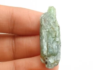 Green Kyanite Natural Crystal Rough 38X12X7 MM Minerals Loose  Stone - Picture 1 of 8