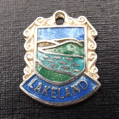 LAKELAND Inglaterra vintage plata esterlina y esmalte viaje ciudad pulsera encanto Foto 1 de 4