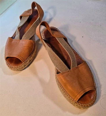 Vintage Unbranded Women's Spanish Leather Slingback Espadril Sandals (6.5) - Image 1 of 4