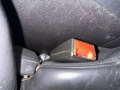 安全带前桶起子扣适用于 10-12 ACADIA 239078 — 第 1/4 张图片