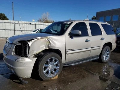 Used Front Left Seat Belt Front fits: 2007 Gmc Yukon bucket and bench driver ret - Image 1 of 4