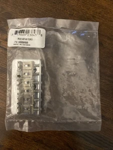 Ponte di montaggio tremolo Strat stile vintage Fender RH (vedi marchio parafango) - Foto 1 di 3