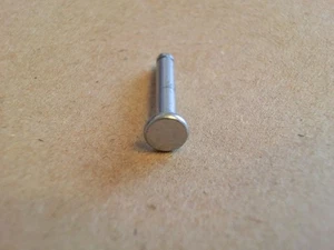 Ersatzteil 1STÜCK Lenkerbolzen 3x19 mm Mercedes Benz Arocs LKW Truck 1:14 Kipper - Bild 1 von 3