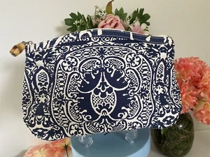 Donna Dixon Cynthia Blue Clutch Medallion Canvas Bamboo Pull Cruise Beachy NWOT - Picture 1 of 12