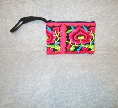 Muñequera con flores bordadas cremallera superior cartera sin asas monedero boho hippie festiv Foto 1 de 4