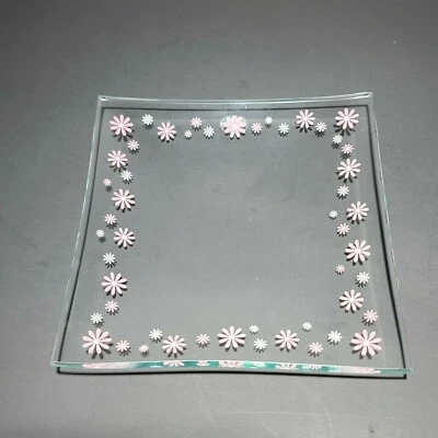NIB Pampered Chef Glass Square Pink Daisy Dessert Plates #2818 (Set of 4) 6 Inch - Image 1 of 4
