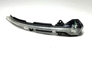 Org. Aussenspiegel Blinker LED Spiegelblinker Rechts Seat Leon 5F0949102A - Bild 1 von 2