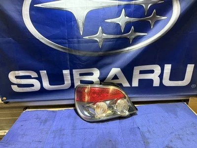 LUZ TRASERA IZQUIERDA SUBARU IMPREZA WRX STI 2006-07 OEM Foto 1 de 4