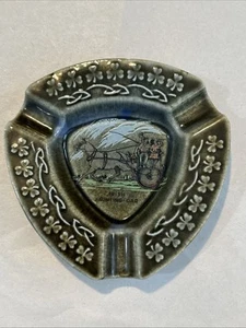Vintage Wade Co Irish Pottery Porcelain Ashtray Made in Ireland Shamrocks 4" VGC - Picture 1 of 4
