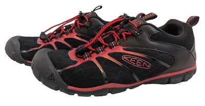 Keen Big Kids Chandler CNX Hiking Shoes Black Red Outdoor Hiking Size 4 - Image 1 of 4