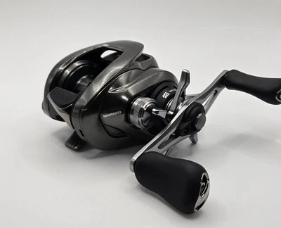 Mulinello Shimano 20 Metanium Baitcast mano destra dal Giappone - Immagine 1 di 4