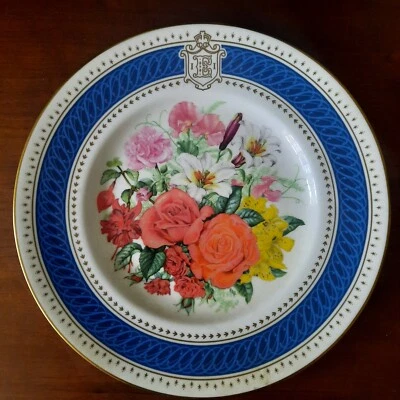 Royal Worcester Queen Elizabeth II 60th Birthday Commemorative Collectors Plate - Image 1 of 4