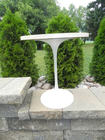 MCM 60s WHITE ROUND TULIP SIDE TABLE EERO SAARININ KNOLL ERA CHICAGO Cover