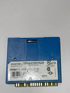 Honeywell R7847C1005 Industrial Control System - Picture 1 of 1
