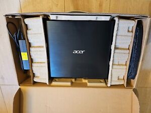 Acer Aspire V3-772G-747a8G1TMakk Gebraucht Mit 1TB HDD+500GB SSD NEU! TOP GERÄT!