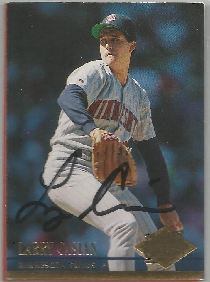 Minnesota Twins LARRY CASIAN autographed 1994 Fleer Ultra - Image 1 of 1