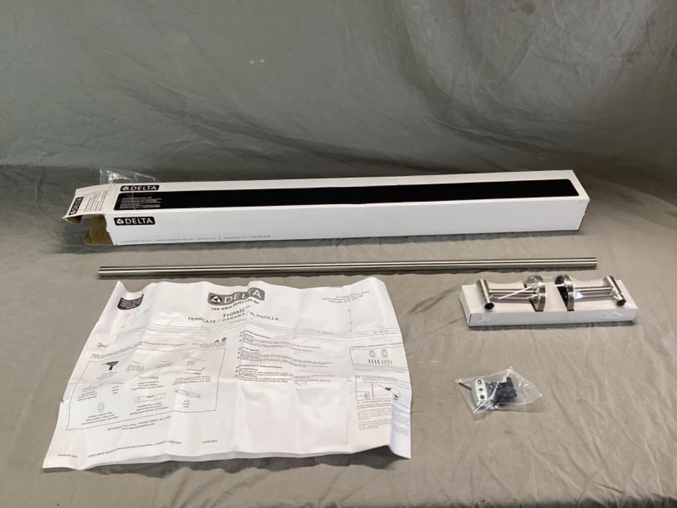 Delta 75930-ss Trinsic 30inch Towel Bar Rack Brilliance Stainless Steel